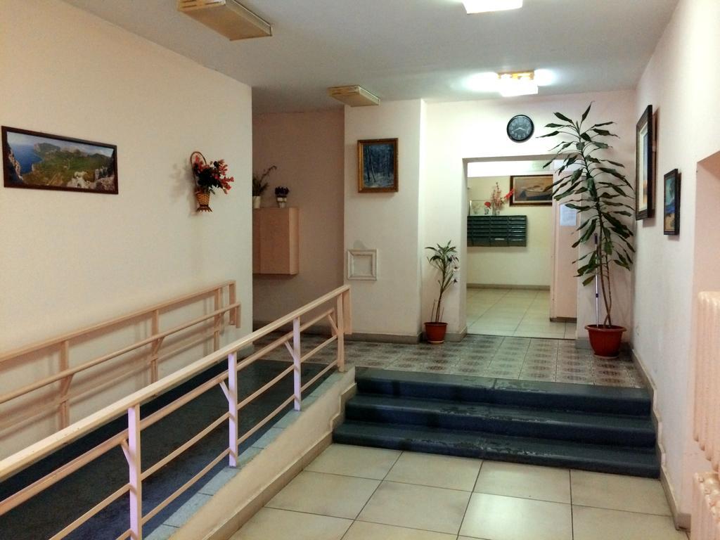 Inn Home Apartments - Livoberezhna Kyiv Exterior foto