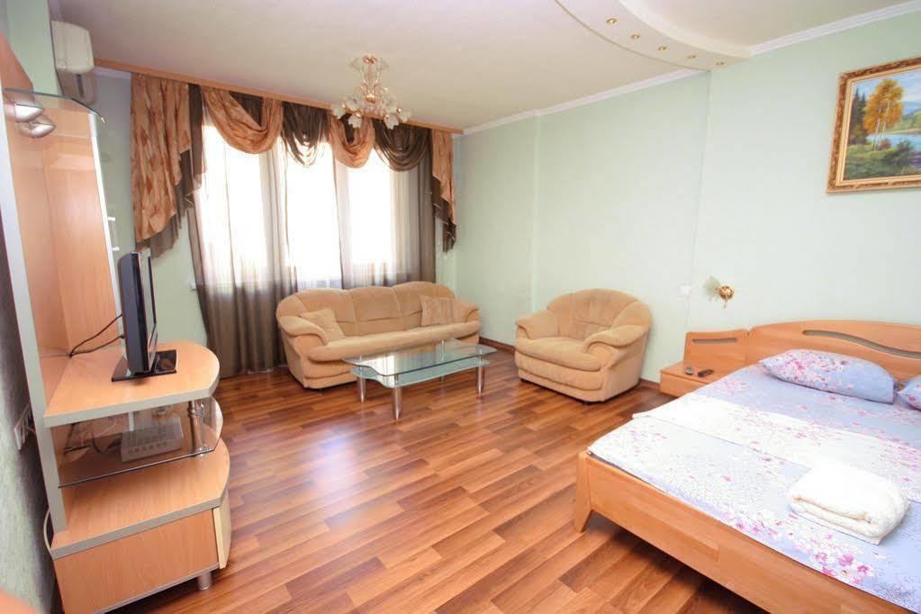Inn Home Apartments - Livoberezhna Kyiv Exterior foto
